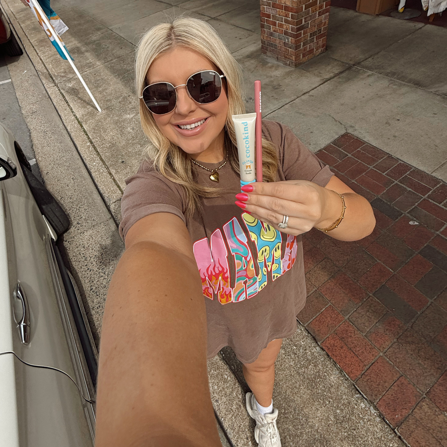 Groovy MAMA Tee